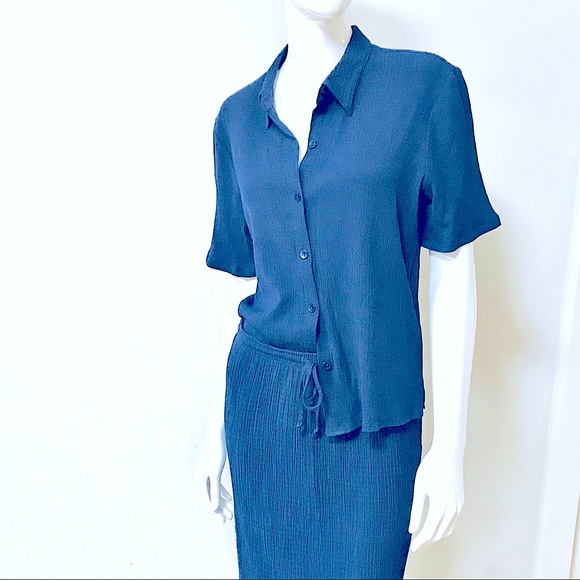 🏝Vacay Ready 2pc Skirt Set; Top & MIDI Skirt🏝 - Picture 4 of 16